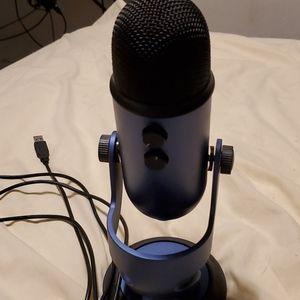 Yeti microphone